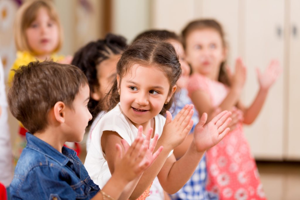children clapping self control